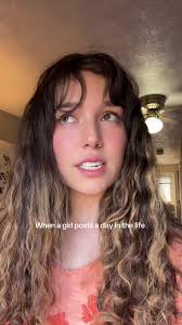 CECELIA PHILLIPS (@thececeliaphillips)