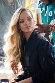 20 Rihanna With Long Hair Hairstyles Haircuts 2014 2015 Cabello Y Belleza Peinados Peinados De Rihanna
