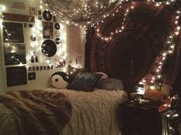 Most Popular Tags For This Image Include Room Bedroom Light Tumblr And Hipsterbedrooms Bohemian Dorm Rooms Hipster Room Hipster Bedroom