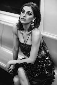 L Officiel Thailand April 2018 Samantha Gradoville By Agata Serge Model Inspo Photography Women Fashion Photography Editorial
