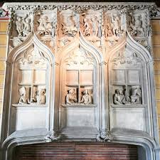 Cher Palais Jacques Coeur Bourges Decor D Une Cheminee De La Galerie Haute Sud Bourges Chateau Fort Le Manoir