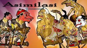 Asimilasi dapat terjadi dalam berbagai segi kehidupan, bukan asimilasi atau dalam bahasa inggris assimilation dapat diartikan sebagai pembauran, perpaduan, penerimaan, dan pencampuran yang harmonis. Pengertian Asimilasi Kebudayaan Serta Faktor Dan Proses Terjadinya Asimilasi Terlengkap Pelajaran Sekolah Online