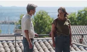 Hier soir plus belle la vie faisait son grand retour sur france 3 avec de nouveaux épisodes inédits. Sophie Et Mathieu Couchent Ensemble Roland Les Surprend Et Cesar Se Jette En Mer Plus Belle La Vie 6 Octobre 2020 4122 Plus Belle La Vie Nouveautes Tele Com