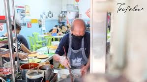 Dining in batu pahat, batu pahat district: Famous Ah See Wan Tan Mee Batu Pahat Johor I Come I See I Hunt And I Chiak