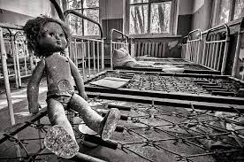 There are several around michigan you can visit and even take a guided tour which is a great way to safely view an abandoned location and learn its history. Visit 15 Of The Spookiest Abandoned Places Around The World Travel Earth