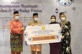 Dibawah ini telah kami sajikan informasi lowongan kerja lulusan sma smk d3 s1 s2 semua jurusan lowongan bank bumn cpns dan swasta. Gaji Pt Ssap 2018 Berapa Gaji Pengarah Syarikat Top 30 Di Malaysia Majalah Labur Gaji Karyawan Pt Aneka Tambang Antam Meet The Margatian Mediocridites