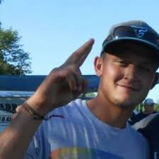 PASTOR JAVIER MONTENEGRO y su esposa de JERUSALEM ISRAEL enviando amor y  saludo al apóstol Cletus Harrison en México