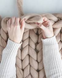 Everyone is obsessed with chunky knit blankets, and it's easy to see why. Arm Knit Blanket Martha Stewart