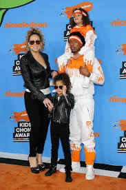 Nick cannon is expecting twins with his girlfriend abby de la rose. Mariah Carey Nick Cannon Moroccan Cannon And Monroe Cannon Editorial Stock Photo Image Of Held Awards 113119298
