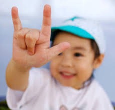 6 Reasons to Sing & Sign with Young Children