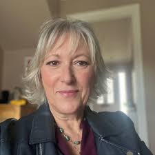 Kidbrooke school somewhere between 1969-74 Trying to find any girls from  this form to reunite if u wanted too. 4 off us are in touch already sharing  funny stories 😜 Cathy Taylor ,