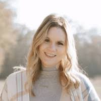 Pam Cates's Instagram, Twitter & Facebook