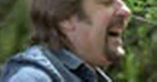 Singing praises of local hero