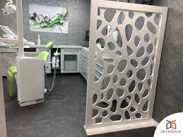 Claustra Bois D Interieur Maya Par L Ebeniste Allure Bois Claustra Decoration Interieure Deco Plafond