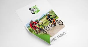 Morvan, volcans d'auvergne, cévennes, grands la gtmc : Creation D Une Identite Visuelle Pour La Grande Traversee Du Massif Central A Vtt Atemia