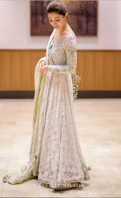 Mahira khan sharara dress in raees: Top 10 Dresses Of Mahira Khan Reviewit Pk