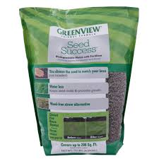Greenview 10 Lb Fairway Formula Seed Success Biodegradable Mulch With Fertilizer 2329826 The Home Depot Biodegradable Products Lawn Fertilizer Mulch