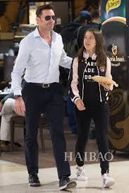 Jackman and furness, who married in 1996, met while starring in the australian tv series. Epingle Sur Hugh Jackman