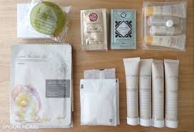 試供品や化粧品サンプルのおしゃれな収納方法 ホテルアメニティの整理におすすめ ホームオフィスのデザイン ホテル アメニティ グッズ 収納