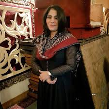 Shafi burfat‏подлинная учетная запись @shafiburfat 25 апр. 7 Pakistani Celebrities Who Married Their Relatives Kept It To The Family Pics 7 Pakistani Celebrities Who Married Their Relatives Kept It To The Family Photos 7 Pakistani