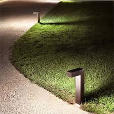 It uses various types of light fixtures to showcase garden's plants, structures and pathways. How To Light Your Garden Lid Design