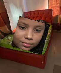 Set of chairs Fire shelf 6 By 6 bedframe and foam 4 By 6 bedframe and foam  Rechargeable Fan Boscon electric kettle FPG8800E2 fireman generator  Location Asaba WhatsApp: 08082600923