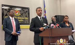 Ahli parlimen port dickson, datuk seri anwar ibrahim bercakap semasa sidang media ketika hadir pada sidang dewan rakyat di. Malaysiakini Takiyuddin Buktikan Bapa Kamu Pernah Mainkan Rakaman Audio Di Parlimen