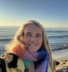 Trembling With Fear: Meet the Editorial Team!