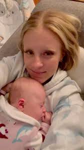 Breastfeeding_Public_Health_08123345.Ppt