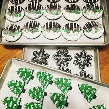 Tarsha Joyner S Winning Cookies From The Food Network Christmas Cookie Challenge Christmas Cookies Decorated Christmas Cookies Christmas Cookies 2016