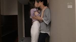 SSIS-469 My Older Sister, Who Has Always Liked Me When She Was Dating Her  Childhood