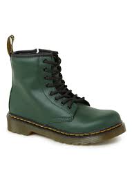 If the last six decades have taught us anything, it's this. Dr Martens 1460 J Bikerstiefel Aus Leder Grun De Bijenkorf