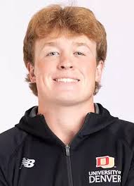 Quinn Collins's Instagram, Twitter & Facebook