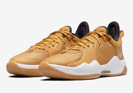 ¡hazte con las zapatillas del extraordinario jugador paul george y no dejes indiferente a nadie! Nike Pg 5 Beige Gold Cw3143 700 Release Date Sbd