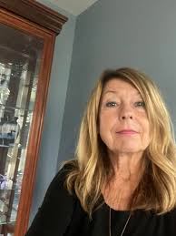 New hair style advice for a 63-year-old woman