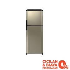 Muncul dalam bermacam jenis, harga lemari es keluaran polytron saat ini terletak di angka jutaan rupiah per unit. Harga Kulkas 2 Pintu Terbaik Juli 2021 Shopee Indonesia