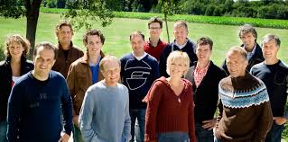 En het is geen kalverliefde, want de twee wonen al samen! Seizoen 2010 2011 Boer Zoekt Vrouw