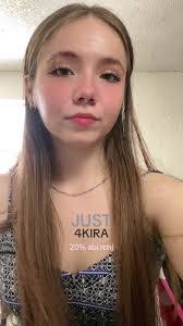 Abi Gray's Instagram, Twitter & Facebook