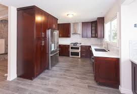 Kitchen Floor Tile Ideas With Cherry Cabinets In 2020 Cherry Wood Kitchens Cherry Wood Kitchen Cabinets Cherry Wood Cabinets