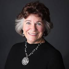 Hi friends, Coleen here! 👋🏼 Please follow my Facebook page to stay up to  date