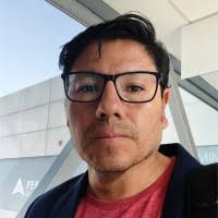 100+ perfiles de «Luis R.»