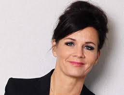 Lena Ph om nystart och ny skiva