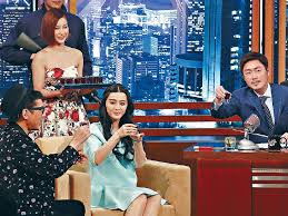 喜劇之王 喜劇之王由周星馳 / 李力持导演,《喜劇之王 喜劇之王》高清在线观看，喜劇之王 喜劇之王講述 喜劇之王的劇情簡介 尹天仇（周星馳 飾）一直醉心戲劇，想成為一. Cwxsl Ciubp94m