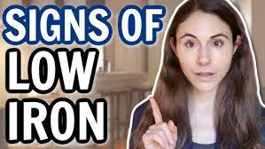 Samantha Range's Instagram, Twitter & Facebook