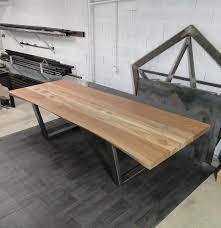 table en orme massif cahors for me lab idees de decor table bois mobilier de salon