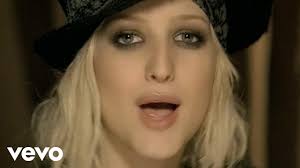 Vote for Ashlee Simpson Ross' Best Music Video!