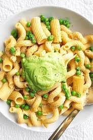 25 Things To Make For Dinner If You Have A Box Of Banza Pasta Pasta Recipes Banza Pasta Chicken Pasta Recipes