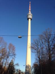 Unser Geliebter Fernsehturm So Nah Und Doch So Fern Fernsehturm Turm Fernseher