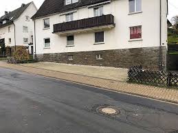 Es handelt sich um 3 zimmer küche, bad gäste wc. 2 Zimmer Wohnung Zu Vermieten Bergstrasse 43 57078 Siegen Geisweid Siegen Mapio Net