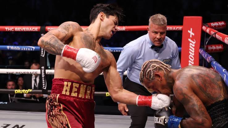 Ryan Garcia destroys Conor Benn in under five minutes | DAZN News US
